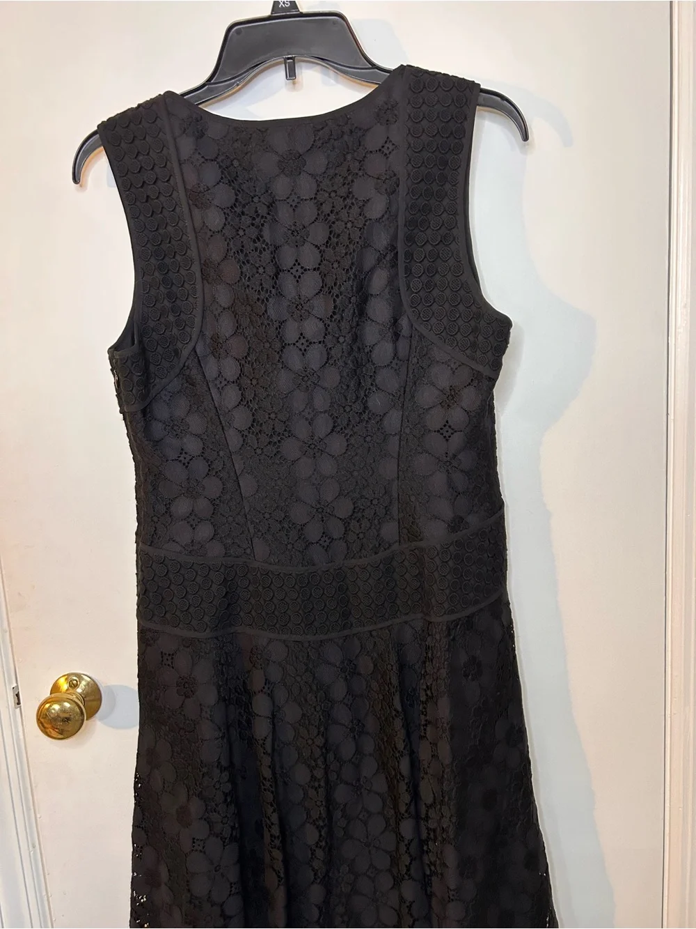 DIANE VON FURSTENBERG FIORENZA BLACK SLEEVELESS A-LINE DRESS SIZE 8